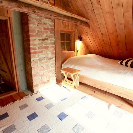 Metsara B&B Tornimae Ruang foto