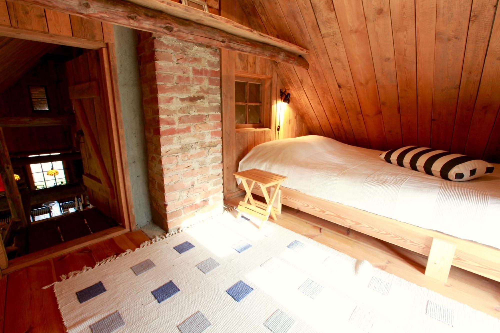 Metsara B&B Tornimae Ruang foto