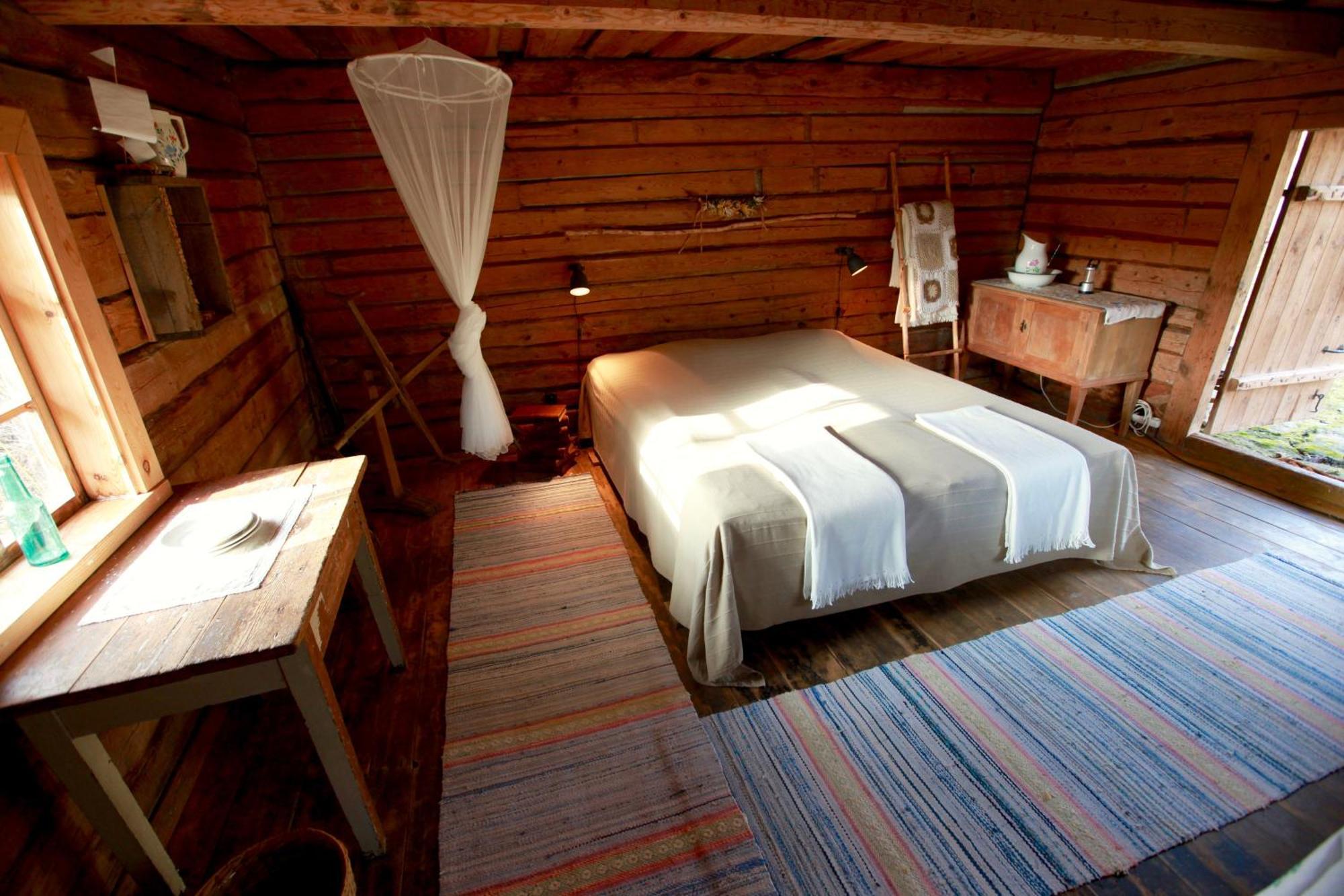 Metsara B&B Tornimae Ruang foto