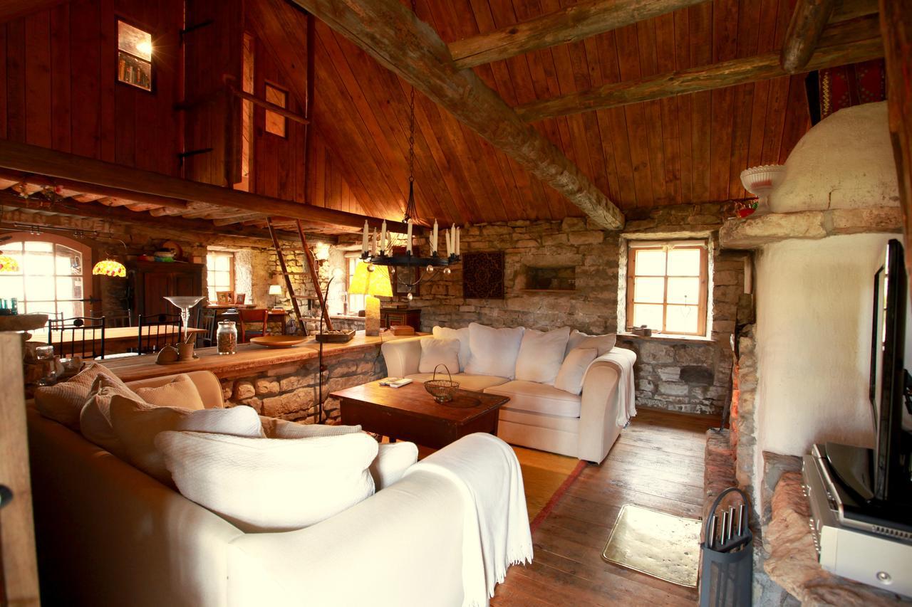 Metsara B&B Tornimae Bagian luar foto