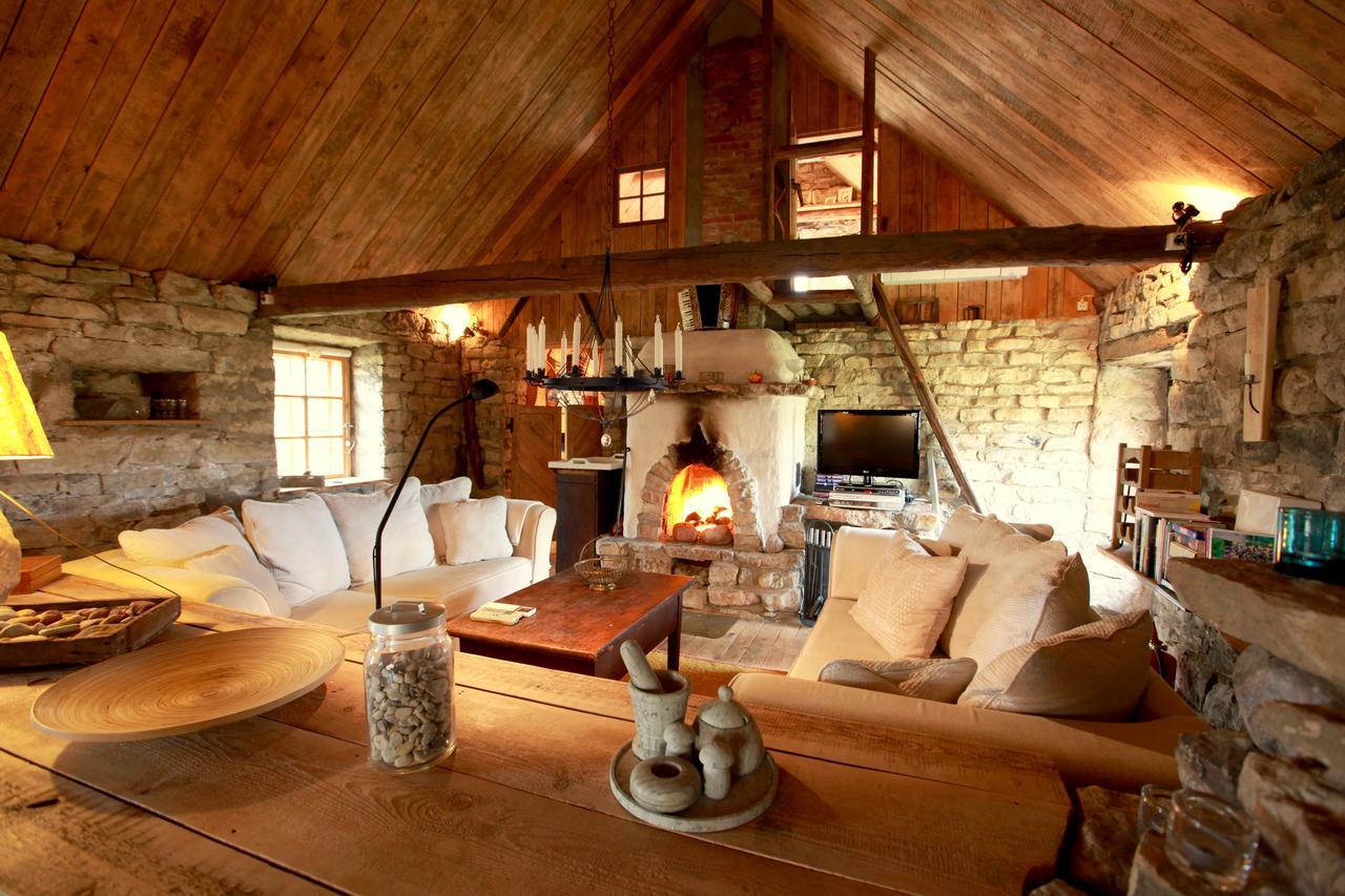 Metsara B&B Tornimae Bagian luar foto