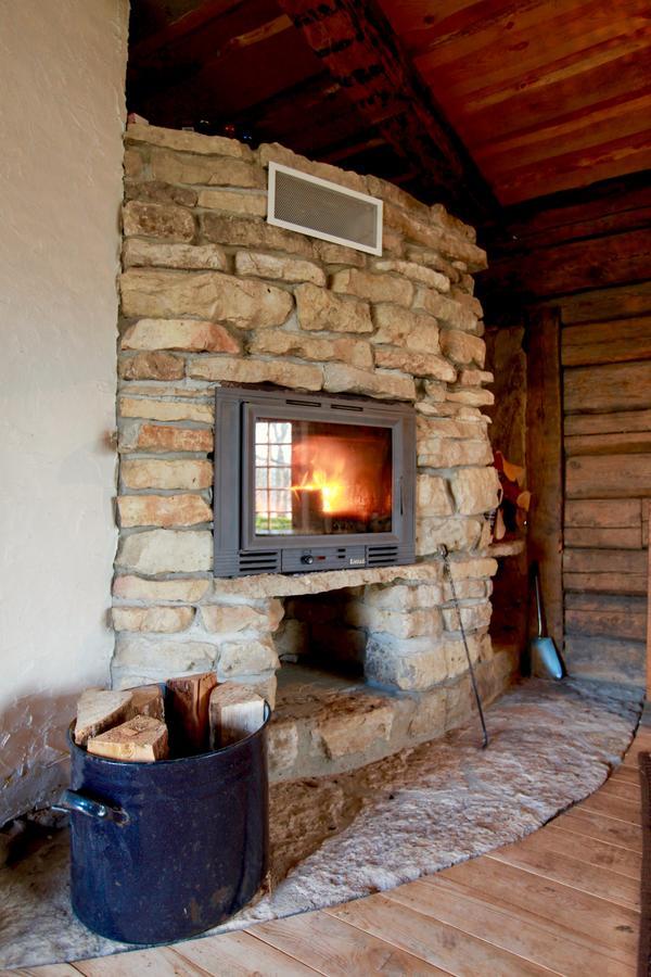 Metsara B&B Tornimae Bagian luar foto