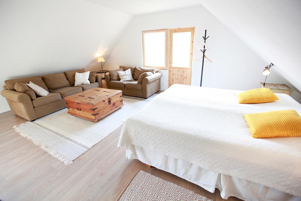 Metsara B&B Tornimae Bagian luar foto