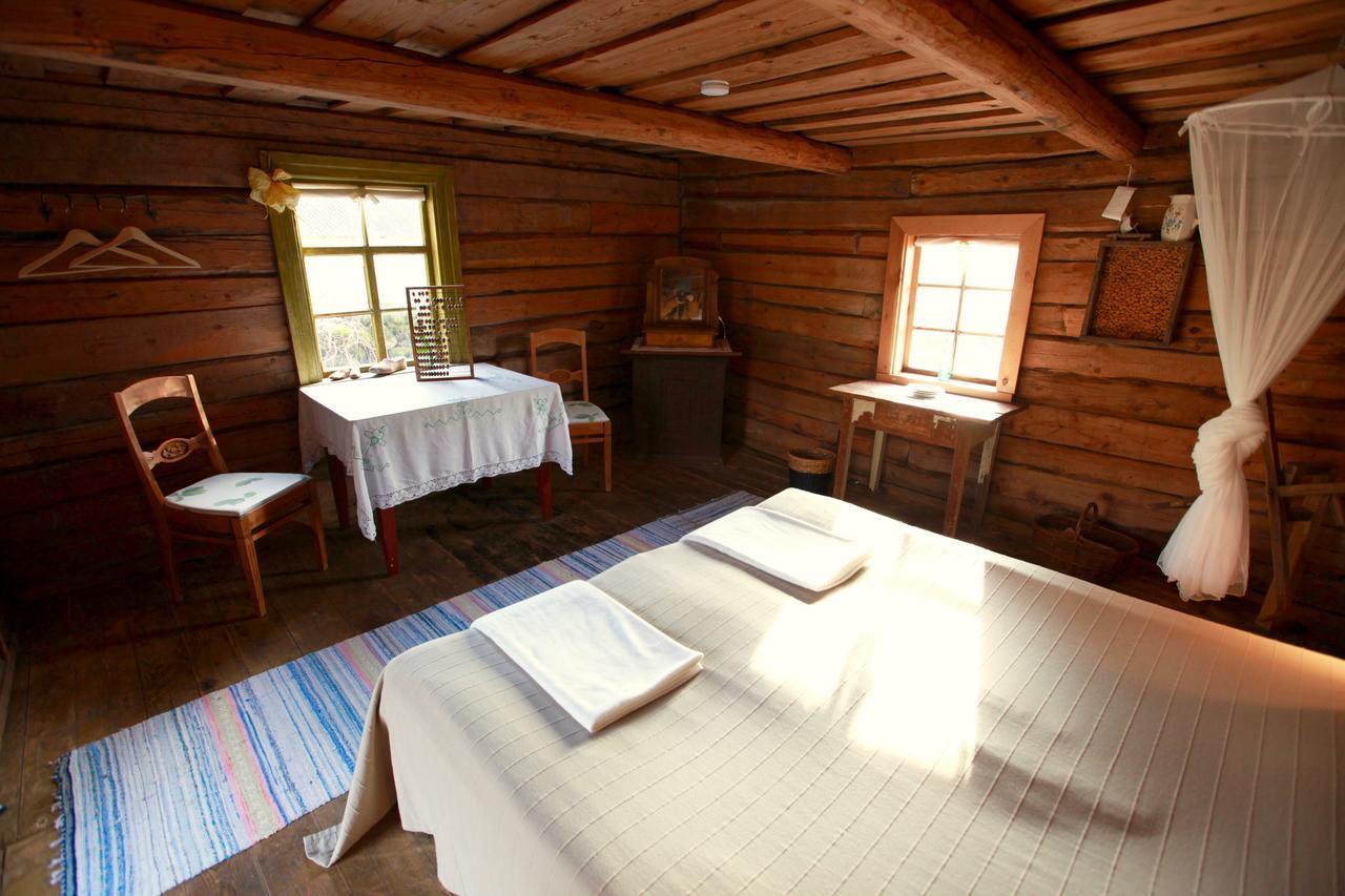 Metsara B&B Tornimae Bagian luar foto